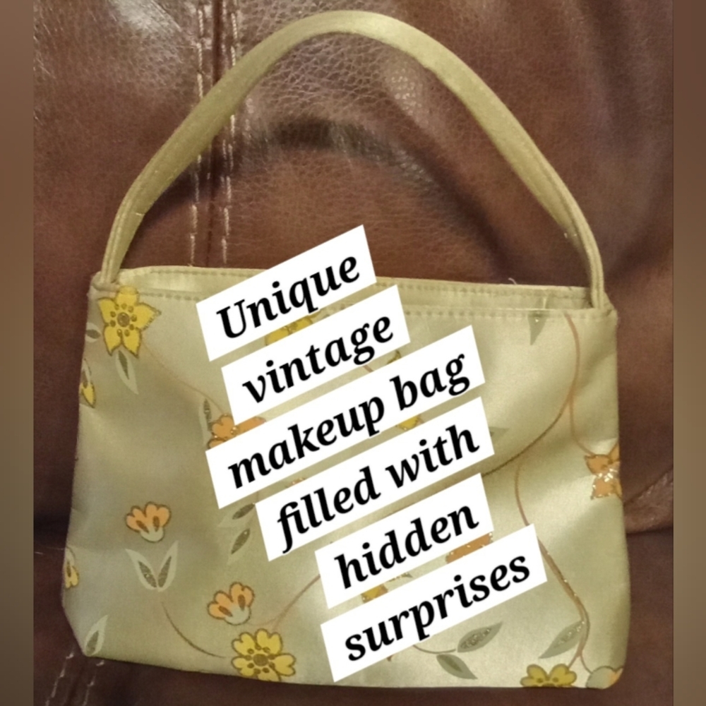Floral Satin Vintage Makeup Bag.